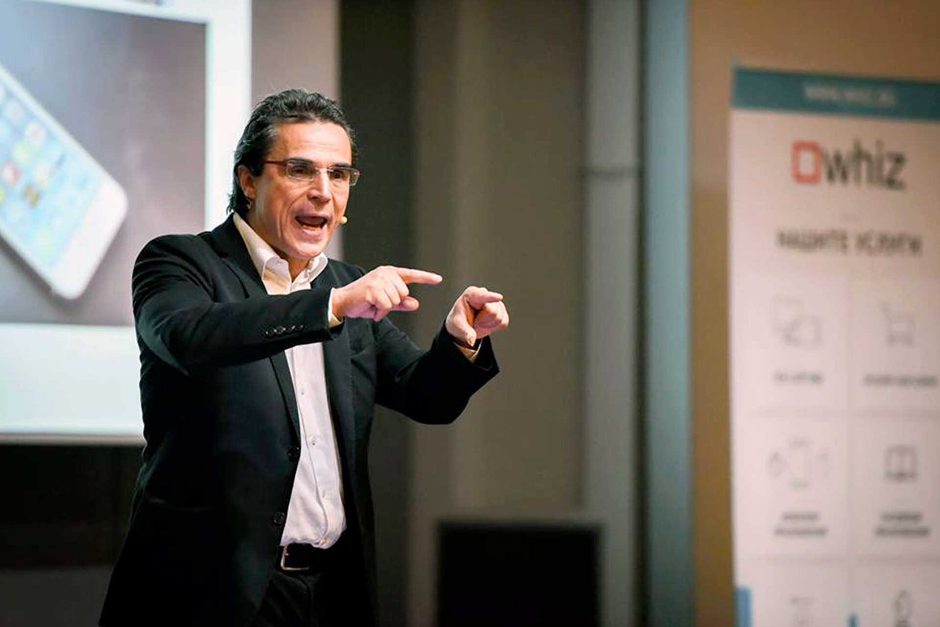 The New Leaders - Paolo Ruggeri